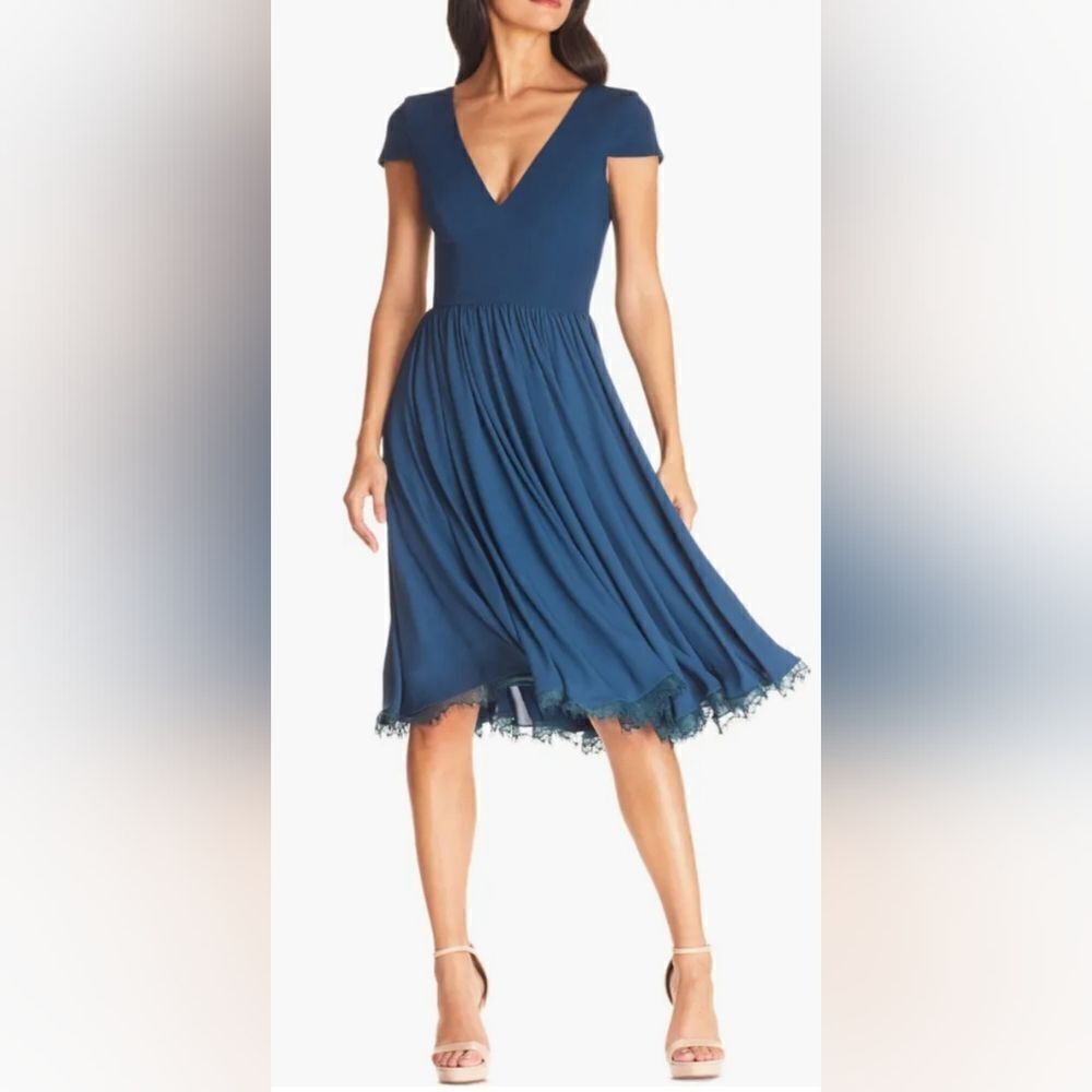 DRESS THE POPULATION Corey Chiffon Fit & Flare Cocktail Dress NWOT sz M blue